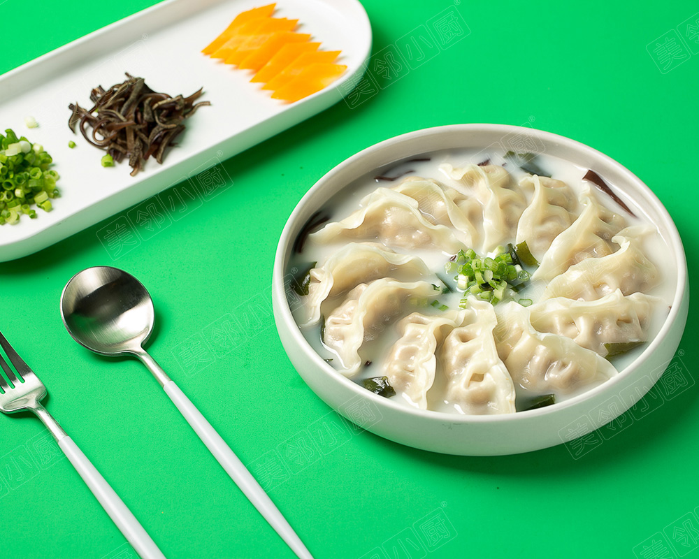 魚湯魚肉餃